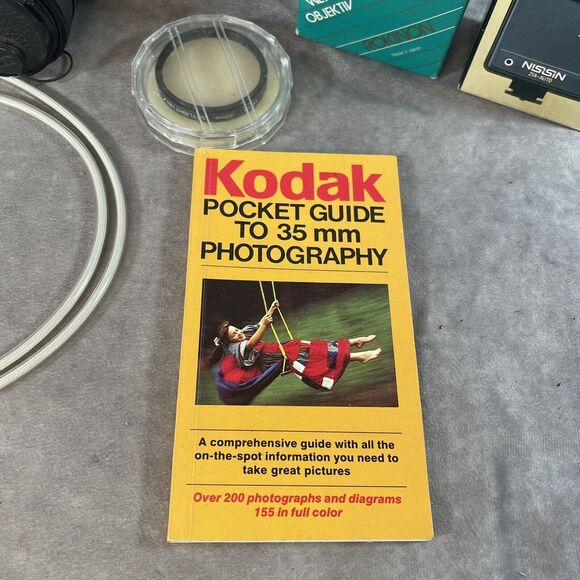 Pentax Spotmatic 35mm SLR Film Camera with Super Takumar lens & Wide Angel Lens - Picture 2 of 16